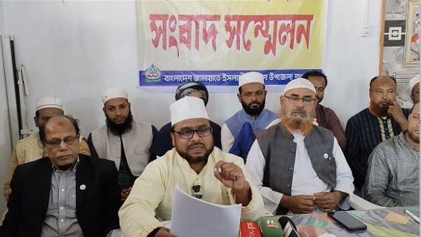 পূর্বধলায় জামায়াত কর্মীর প্রতিষ্ঠানে হামলার অভিযোগে সংবাদ সম্মেলন