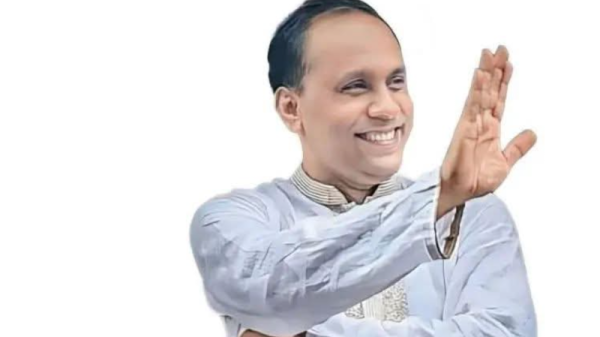 জনতার কাতারে ব্যারিস্টার কায়সার কামাল