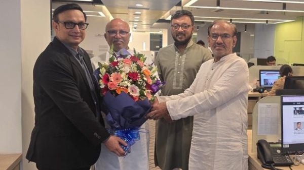 দৈনিক সময়ের আলোর উপদেষ্টা সম্পাদক হলেন শারীরুল কবির খান