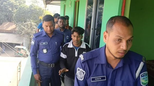 অপহরণের নাটক সাজিয়ে নিজ পারিবারের কাছে মুক্তিপণ দাবি ১০ লক্ষ টাকা