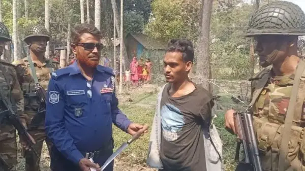 মদনে যৌথ বাহিনীর হাতে অস্ত্রসহ আটক এক
