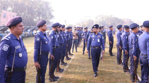 নেত্রকোণা জেলা পুলিশের মাস্টার প্যারেড অনুষ্ঠিত