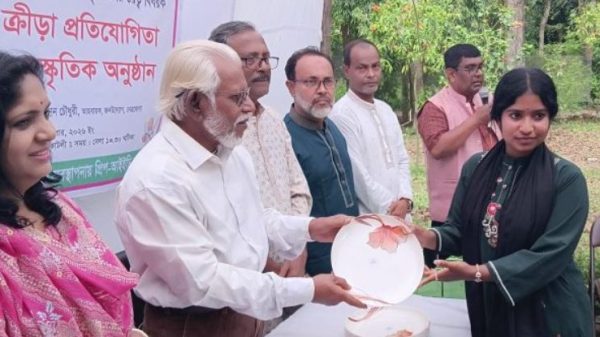নেত্রকোণায় মাদকমুক্ত সমাজ গঠনে সাহিত্য সংস্কৃতিরও খেলাধুলার গুারুত্ব নিয়ে আলোচনা