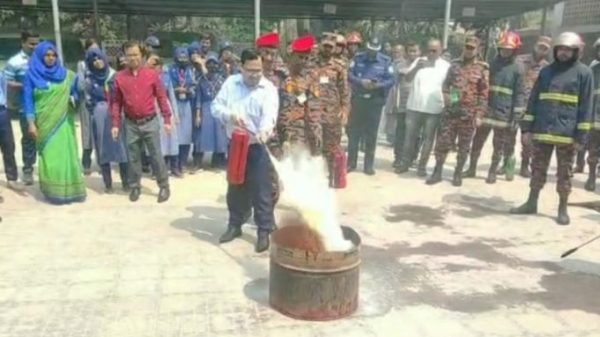 “প্রতিটি বাড়িতেই দুর্যোগ প্রস্তুতির জ্ঞান থাকা উচিত” --------------- নেত্রকোণার ভারপ্রাপ্ত ডিসি