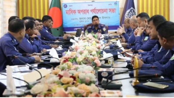 মানুষের দোরগোড়ায় পুলিশের সেবা পৌঁছে দিতে হবে ----------- নেত্রকোণা পুলিশ সুপার