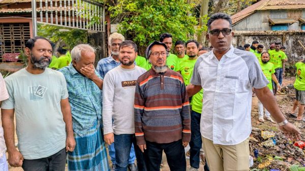 নেত্রকোণায় জনসচেতনতা বাড়াতে বিএনপি নেতা রনির নেতৃত্বে পরিচ্ছন্নতা অভিযান