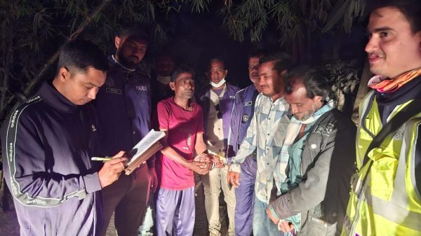 ধর্মপাশায় গাঁজা সেবনের দায়ে ভ্রাম্যমান আদালতে তিনজনের ৬ মাসের কারাদণ্ড