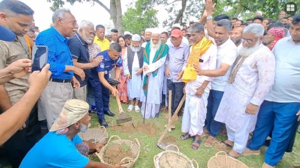 দুর্গাপুরে ৫ কিলোমিটার খাল খনন কাজের উদ্বোধন