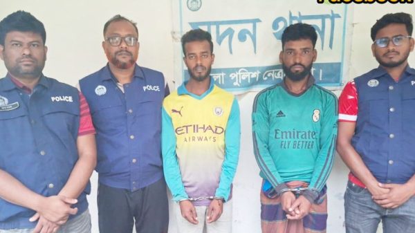 মদন পুলিশের অভিযানে ইয়াবা ট্যাবলেটসহ আটক—২
