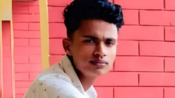 মোহনগঞ্জ স্ত্রীকে নির্যাতন করায় স্বামী গ্রেফতার