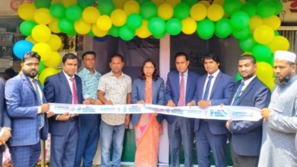 ডিজিটাল লেনদেন উৎসাহিত করতে মোহনগঞ্জে পূবালী ব্যাংকের বিশেষ সেবা