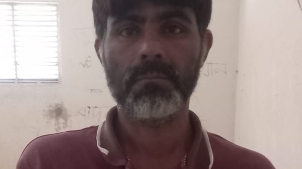 আটপাড়া মাদকবিরোধী বিশেষ অভিযানে ৩০ পিস ইয়াবাসহ আটক ১