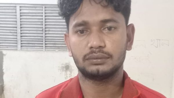 আটপাড়া পুলিশের বিশেষ অভিযানে ইয়াবাসহ আটক ১