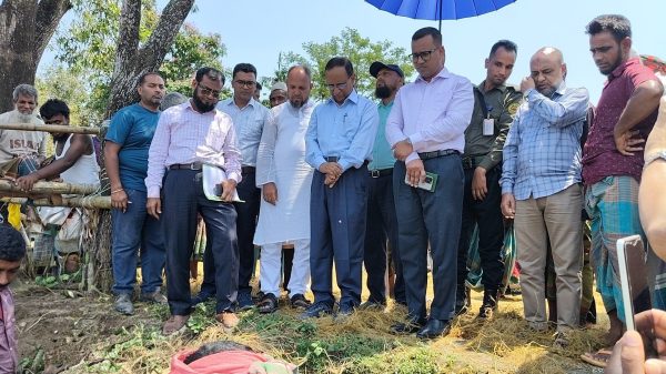 কলমাকান্দায় ক্ষতিগ্রস্ত হাওর ও খাল পরিদর্শনে দুর্যোগ ব্যবস্থাপনা অধিদপ্তরের মহাপরিচালক