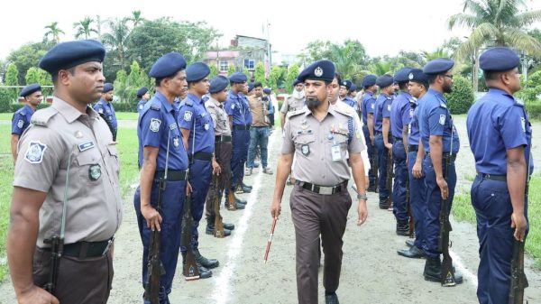 নেত্রকোণা জেলা পুলিশের মাস্টার প্যারেড অনুষ্ঠিত