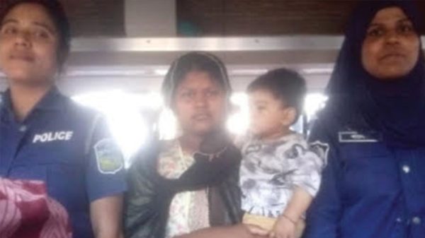 দুর্গাপুর সীমান্তে রোহিঙ্গা নারী ও শিশু আটক