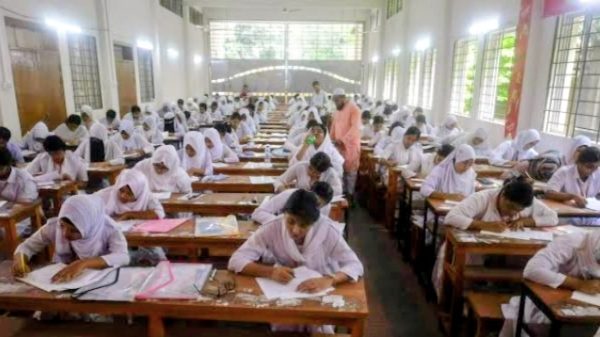 কেন্দুয়ায় এইচএসসি ও সমমান প্রথম দুই পরীক্ষায় অনুপস্থিত পরীক্ষার্থী ১১৫