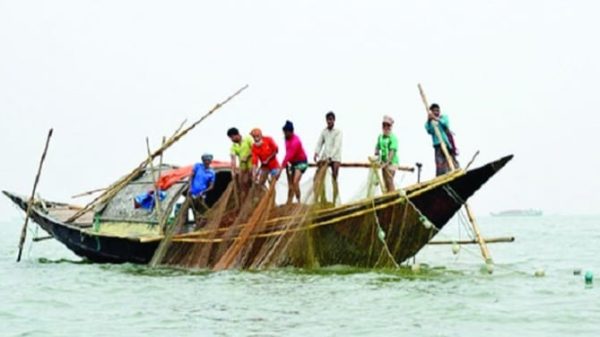 ধর্মপাশায় জলমহালের ইজারা না হওয়ায় সরকারের লক্ষ লক্ষ টাকা রাজস্ব বঞ্চিত