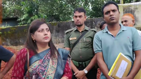 কেন্দুয়া পৌর শহরে অনুমোদন ছাড়াই ভবন নির্মাণ কাজ বন্ধের নির্দেশ দিলেন ইউএনও